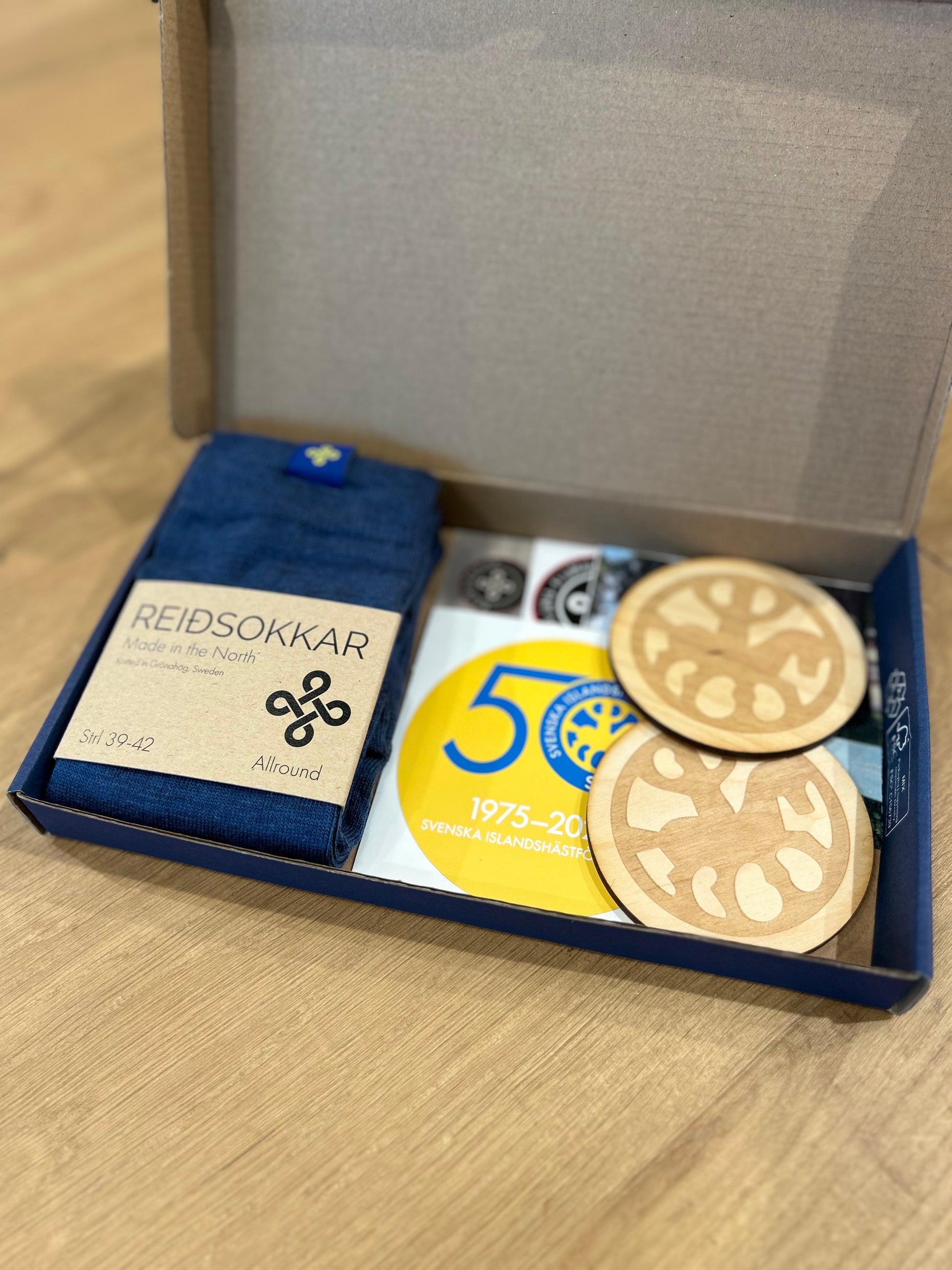 Landslagsstrumpan 2025 – Limited Edition Box från Reidsokkar