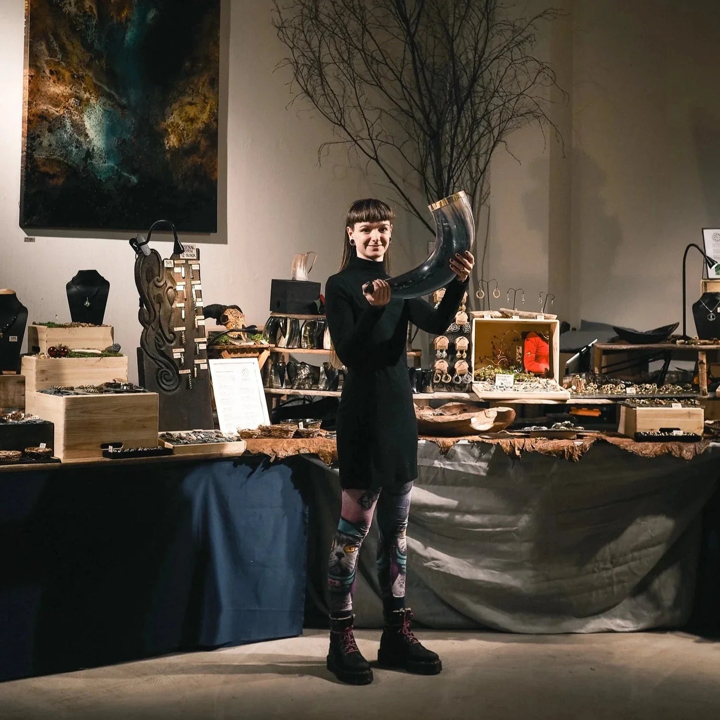 Dryckeshorn med mässingsdekor, ca 4-5 liter