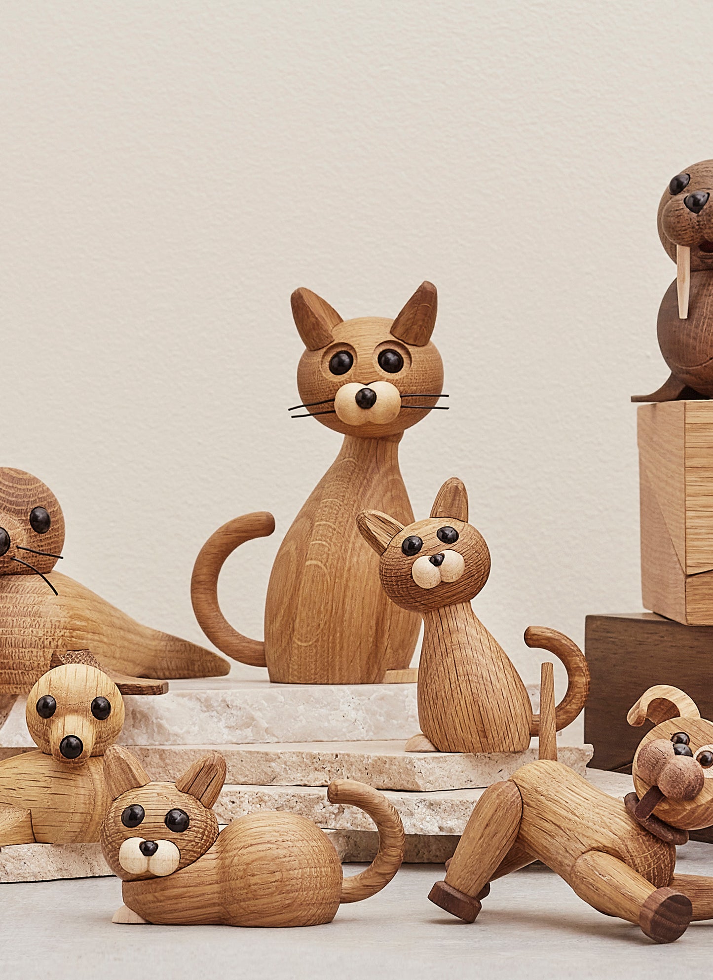 Lucky – Träkatt Dekoration 15,9 cm FSC®