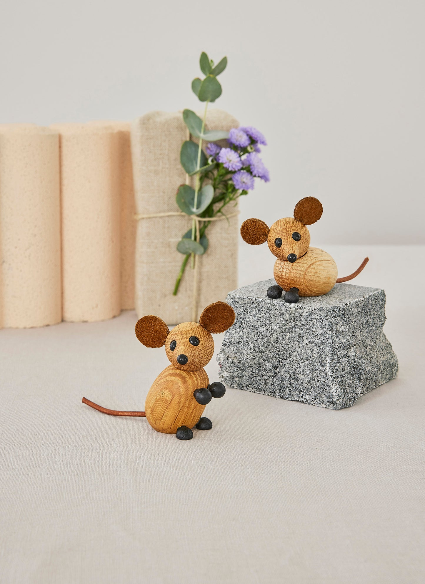 Stadsmusen – Träfigur Dekoration 6,7 cm Ek