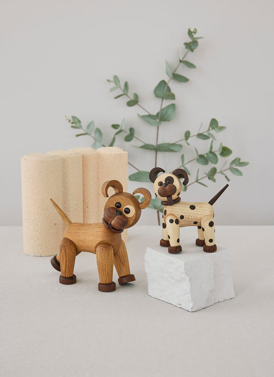 Joy – Trähund Dekoration 10,7 cm FSC®