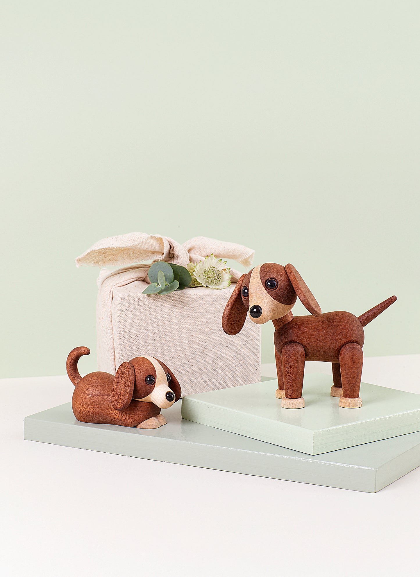 Jojo – Trähund Dekoration 5 cm FSC®