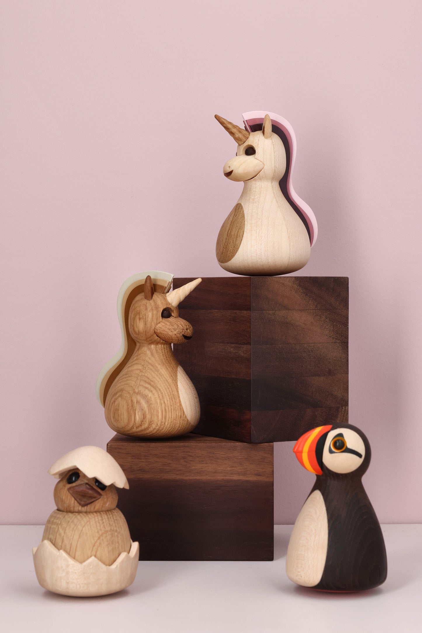 Chick – Nyfiken kyckling i FSC®-certifierat trä