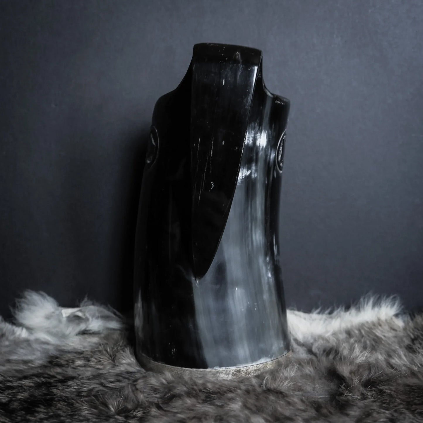 Handsnidad hornmugg, Livets träd