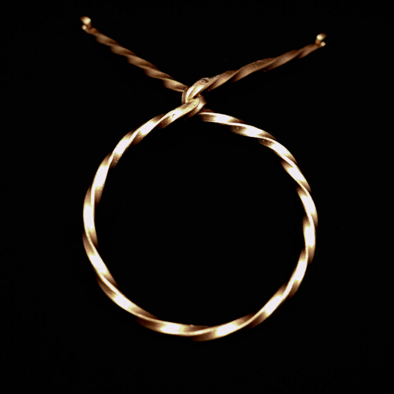 Dryckeshorn med smidesställ, 800 ml