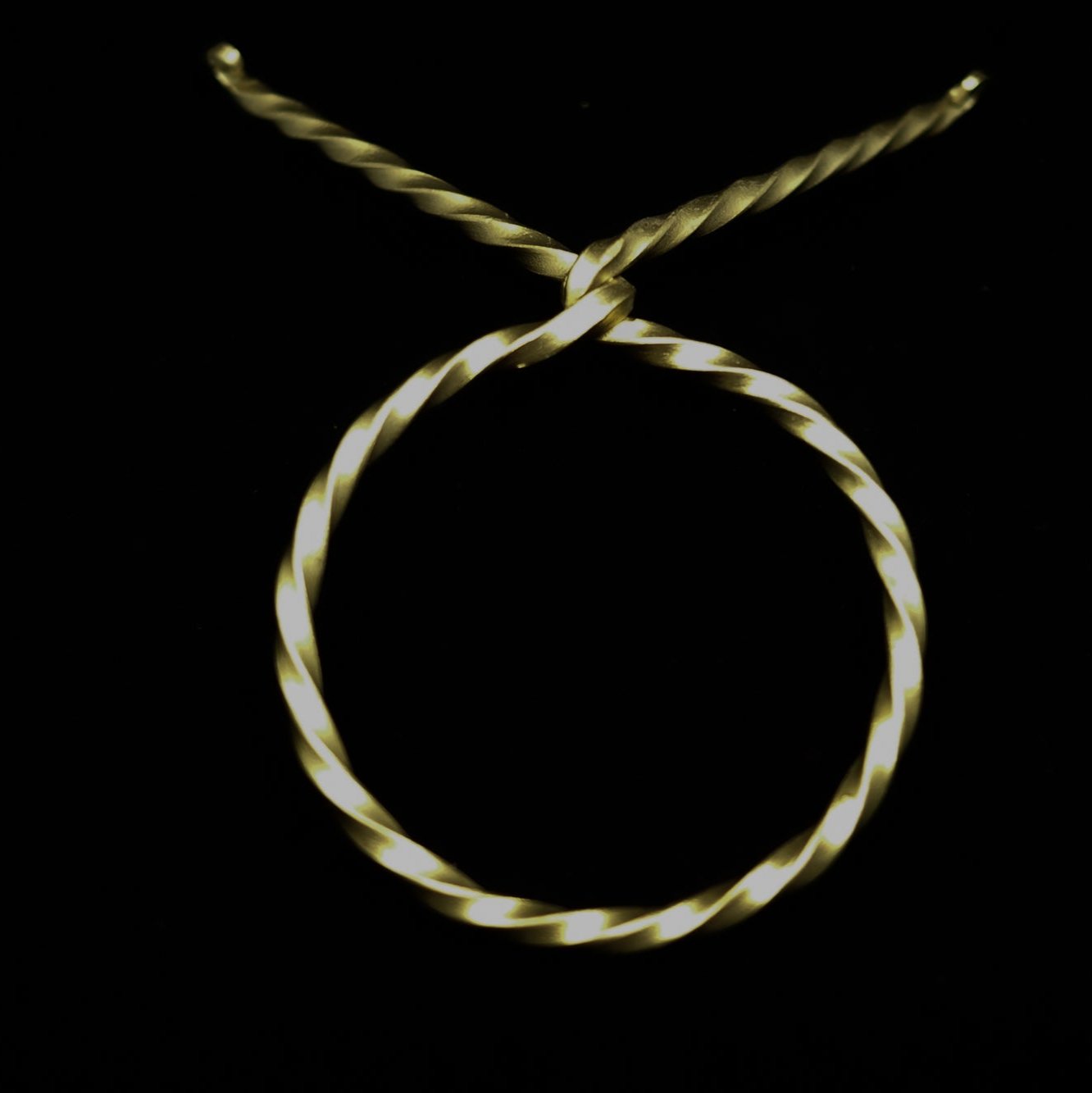 Stort dryckeshorn med smidesställ, Ca 500 ml