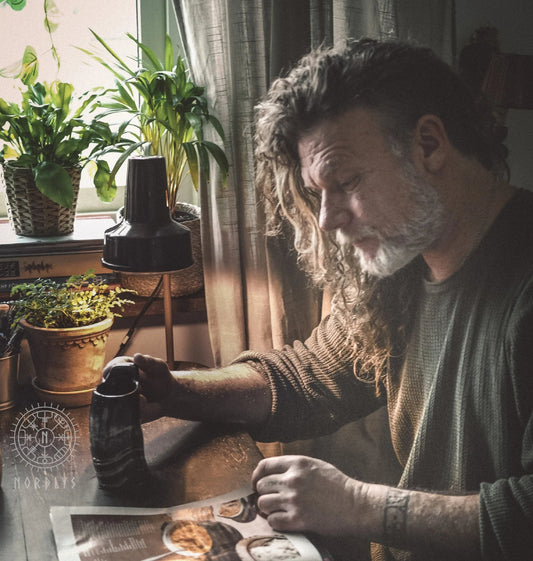 Stor kaffemugg i horn, 350 ml